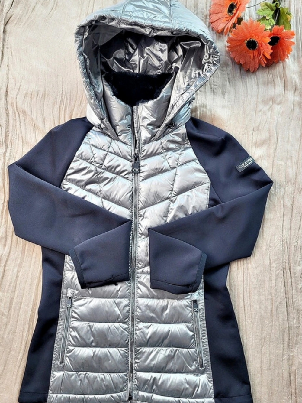 Calvin Klein Performance Color Block Puffer Jacket Silver & Black Size Small